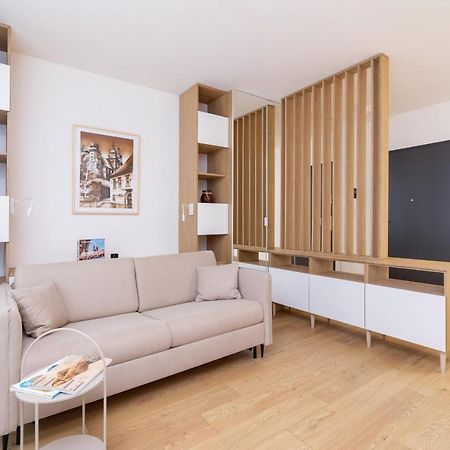 City Studio With Ac Czarnowiejska By Renters Krakau Exterior foto